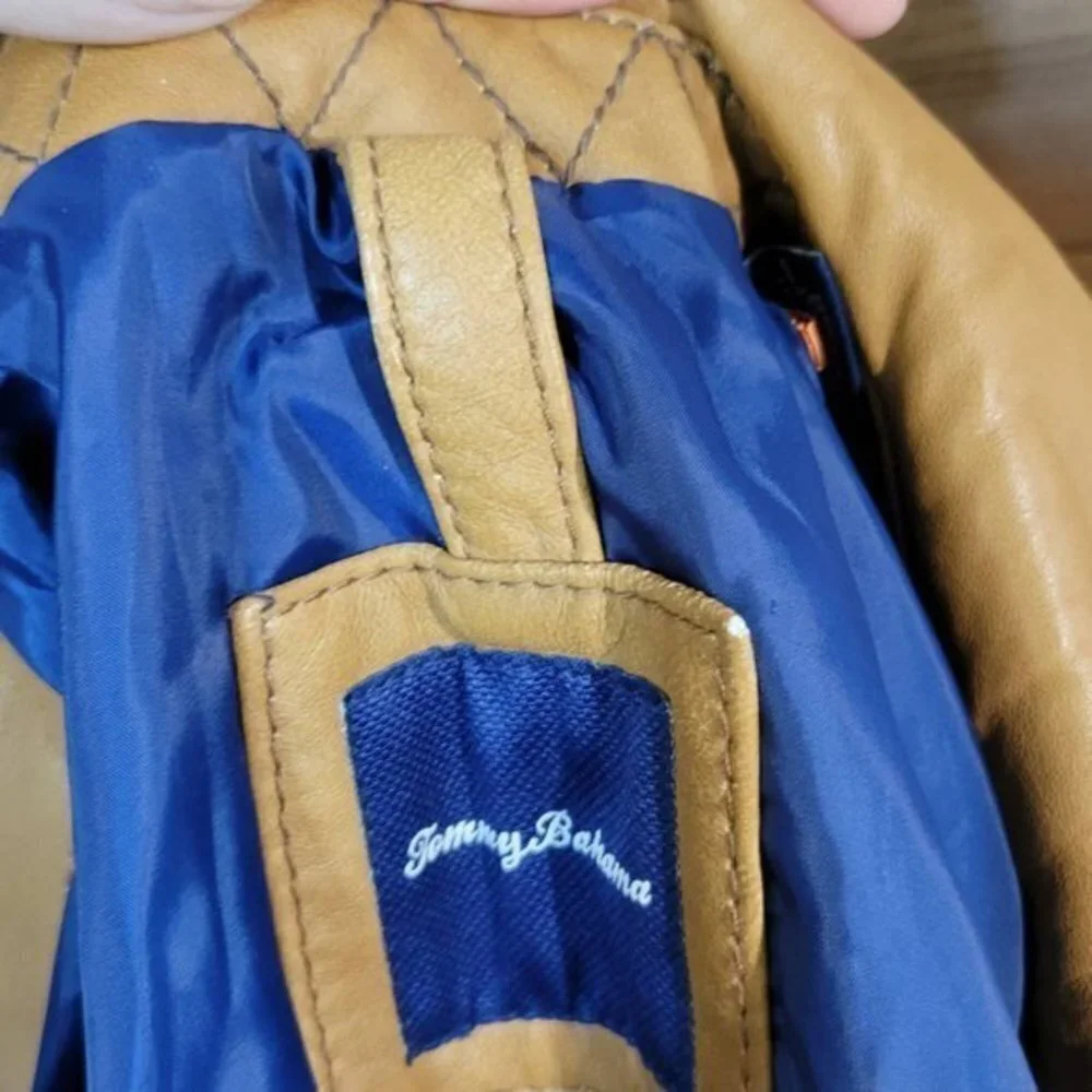 Tommy Bahama 100% genuine